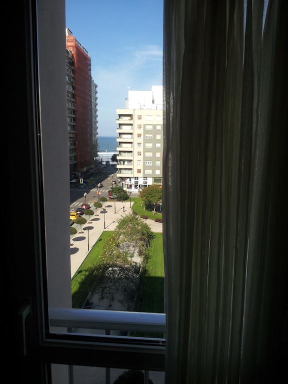 Begona Playa Hotel Gijon Ruang foto